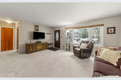 722 Countryside Drive, Wheaton, IL 60187 - Photo 5