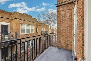 1443 W Victoria St, Chicago, IL 60660 - Photo 5