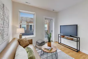 1443 W Victoria St, Chicago, IL 60660 - Photo 3