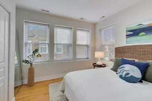 1443 W Victoria St, Chicago, IL 60660 - Photo 11