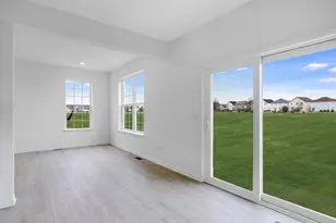 7729 Nightshade Ln, Joliet, IL 60431 - Photo 5