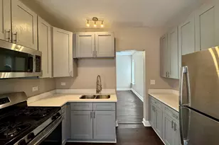 11022 S Vernon Ave, Chicago, IL 60628 - Photo 7