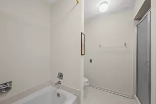 1280 Rudolph Rd, Northbrook, IL 60062 - Photo 15