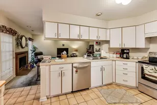 2601 Burton Dr, Westchester, IL 60154 - Photo 9