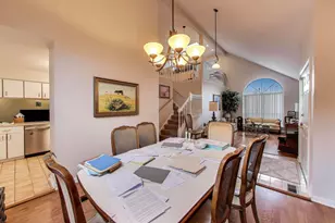 2601 Burton Dr, Westchester, IL 60154 - Photo 7