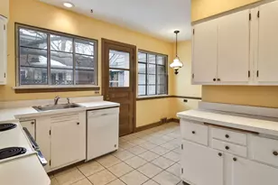 9534 Harding Ave, Evanston, IL 60203 - Photo 7