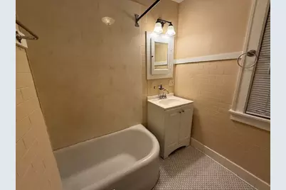 371 Fulton Street #2, Elgin, IL 60120 - Photo 17