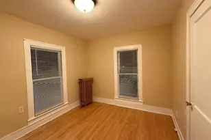371 Fulton St, Elgin, IL 60120 - Photo 9