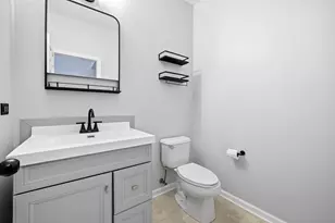 1462 Legacy Dr, Dekalb, IL 60115 - Photo 15