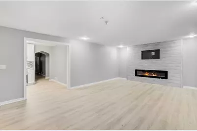 3250 186th Street, Lansing, IL 60438 - Photo 3