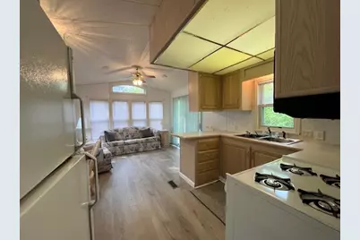 2795 E 28th Lot 586 Road, Seneca, IL 61360 - Photo 11