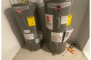 8744 S Saginaw Ave, Chicago, IL 60617 - Photo 17