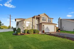 1514 Spring Oaks Dr, Joliet, IL 60431 - Photo 1