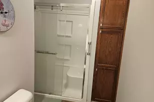 2202 Chestnut Ave, Sterling, IL 61081 - Photo 11