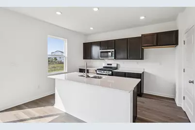 1552 Aspen Court, Pingree Grove, IL 60140 - Photo 7