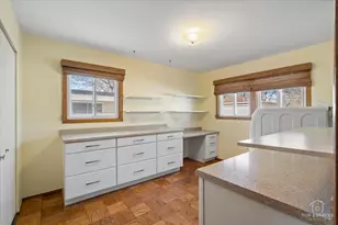 2302 Fulle St, Rolling Meadows, IL 60008 - Photo 23