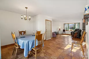 2302 Fulle St, Rolling Meadows, IL 60008 - Photo 3