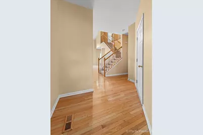 5473 McDonough Road #5473, Hoffman Estates, IL 60192 - Photo 5