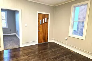 913 N 12th St, Quincy, IL 62301 - Photo 5