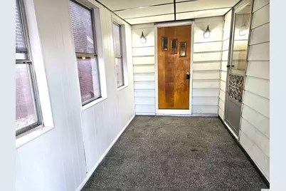 913 N 12th Street, Quincy, IL 62301 - Photo 17