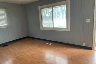 1135 E Galena Blvd, Aurora, IL 60505 - Photo 3