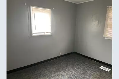 1135 E Galena Boulevard, Aurora, IL 60505 - Photo 5