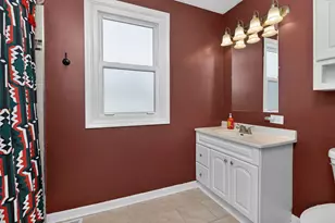 522 Apache Ln, Carol Stream, IL 60188 - Photo 13