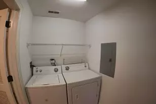 10765 Clock Tower Dr, Countryside, IL 60525 - Photo 9