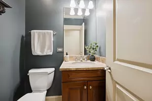 6121 N Winthrop Ave, Chicago, IL 60660 - Photo 21