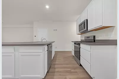 5913 Hawkweed Drive, Naperville, IL 60564 - Photo 7