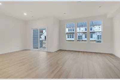 5913 Hawkweed Drive, Naperville, IL 60564 - Photo 3