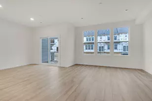 5913 Hawkweed Dr, Naperville, IL 60564 - Photo 3