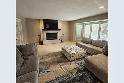 5221 Deer Pointe, Rockford, IL 61114 - Photo 7