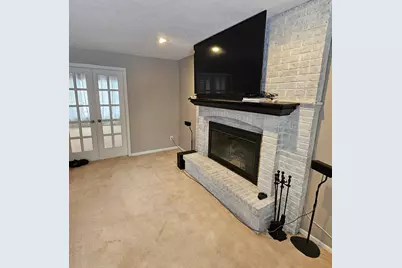 5221 Deer Pointe, Rockford, IL 61114 - Photo 9