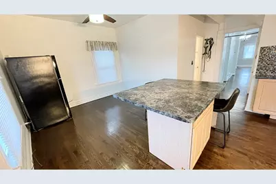 1318 N Menard Avenue, Chicago, IL 60651 - Photo 9