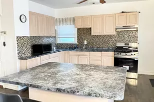 1318 N Menard Ave, Chicago, IL 60651 - Photo 7