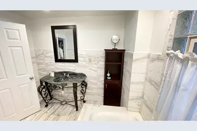 1318 N Menard Avenue, Chicago, IL 60651 - Photo 5