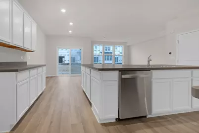 5917 Hawkweed Drive, Naperville, IL 60564 - Photo 7