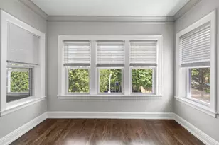 8548 S Exchange Ave, Chicago, IL 60617 - Photo 5