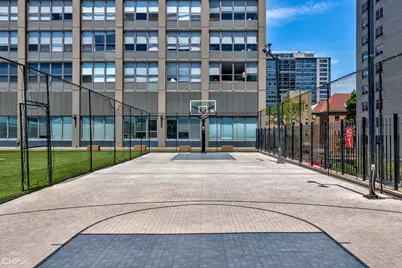 655 W Irving Park Road #3116, Chicago, IL 60613 - Photo 37