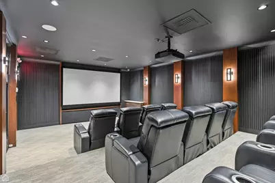 655 W Irving Park Road #3116, Chicago, IL 60613 - Photo 33