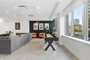 655 W Irving Park Rd, Chicago, IL 60613 - Photo 31