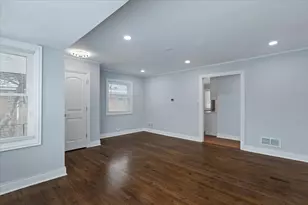 9107 S Dante Ave, Chicago, IL 60619 - Photo 5