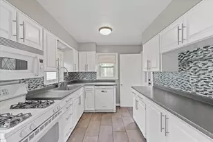 314 Elmwood, Champaign, IL 61821 - Photo 13