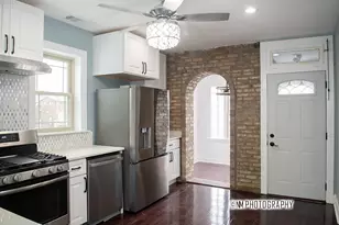 2026 W McLean Ave, Chicago, IL 60647 - Photo 9