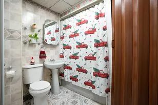 1520 N Washtenaw Ave, Chicago, IL 60622 - Photo 9