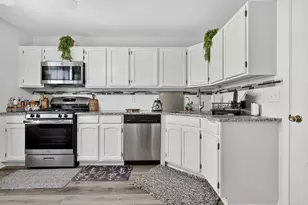 1913 Windsong Dr, Schaumburg, IL 60194 - Photo 25