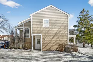 1913 Windsong Dr, Schaumburg, IL 60194 - Photo 5