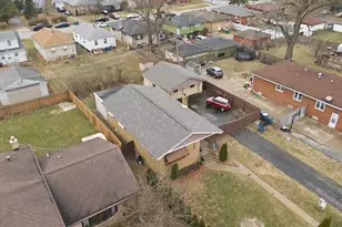 866 Greenbay Ave, Calumet City, IL 60409 - Photo 5