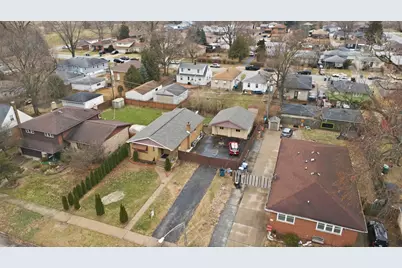 866 Greenbay Avenue, Calumet City, IL 60409 - Photo 3